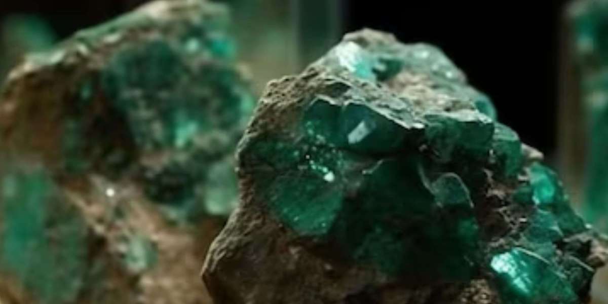 Malachite Gemstone: History, Energy, and Spiritual Significance