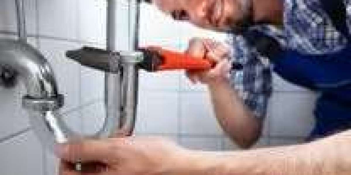 Title: Emergency Plumbers in Pompano Beach: 24/7 Reliable Plumbing Services